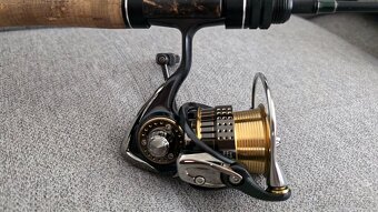 Daiwa exist 2505F - 2