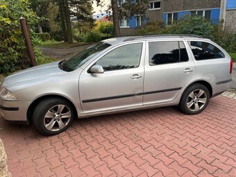 Škoda Octavia 2 - 2