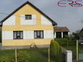 Rodinný dům s velkým pozemkem, 4567 m2, Budčeves - 2