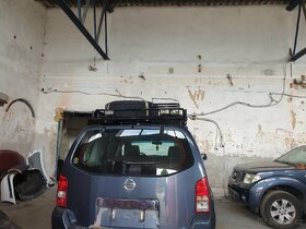 Zahradna ,hagusy, nissan pathfinder 2,5 dci - 2