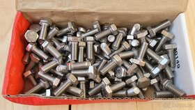 Nerezový šroub FISCHER se šestihrannou hlavou M8 x 20mm A2 - 2