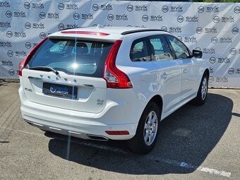 Volvo XC60 D4 140 kW AWD Momentum XENON TAŽNÉ 2017 - 2