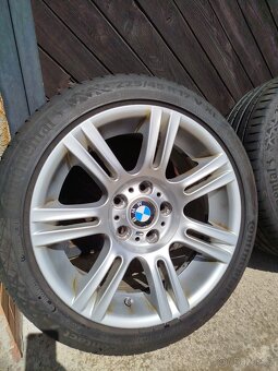 Sada alu kola BMW 17 s letními pneumatikami - 2