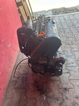Motor 1,6 MPI AEE 55KW Škoda Felicia kompletní - 2