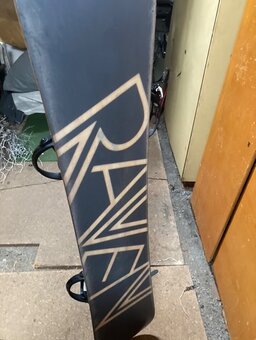 Raven snowboarding s vázáním - 2