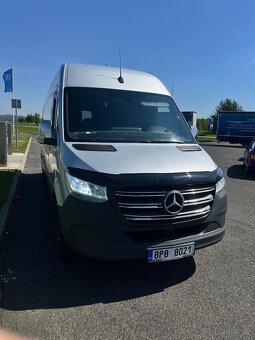 Mercedes Benz Sprinter 907 - 2