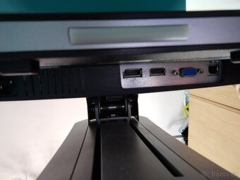 Monitor EliteDisplay E232 - 2