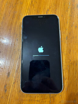 iPhone XR, 128GB - nejde FACE ID - 2