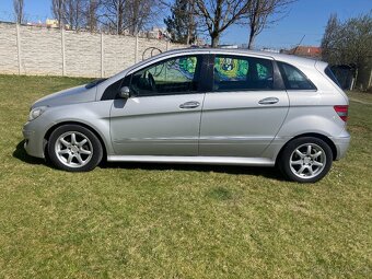 MERCEDES BENZ 180CDI 80KW AUTOMAT 184.000KM NOVÁ STK - 2