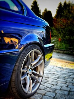 Kola BMW 5x120 R18 , nove pneu - 2