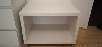 Stolek pod TV - 2