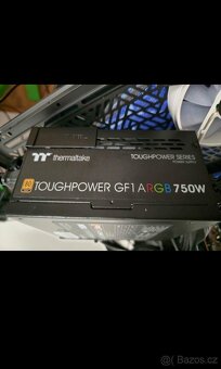 Thermaltake argb pc zdroj 750w, plně modulární, atx - 2