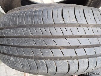 185/55/15 letni pneu MICHELIN a KUMHO 185/55 R15 - 2