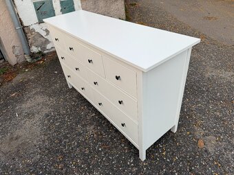 Komoda IKEA Hemnes s 8 zásuvkami - bílá lesklá - 2