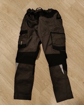 PRODÁM DÁMSKÉ PRACOVNÍ KALHOTY ZNAČKY DASSY - 2