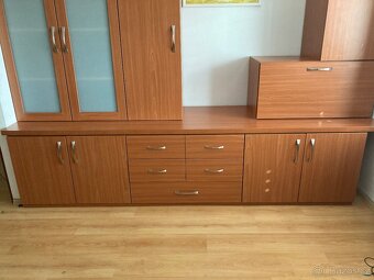 Nabytek do ložnice/obyvaku - 2