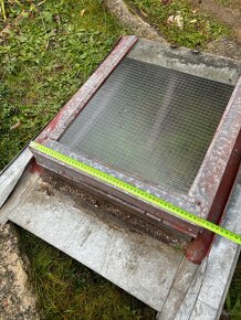 Prodám plechová střešní okna - 2