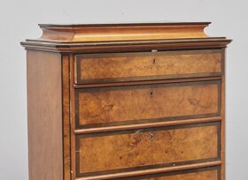 Manzetnik orech 1880-AKCE - 2