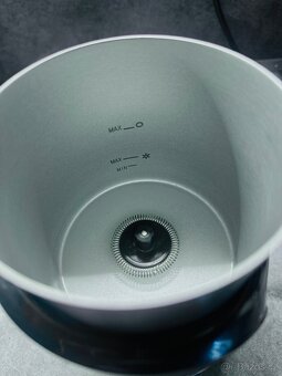 automatický pěnič mléka Sencor SMF 4000BK - 2