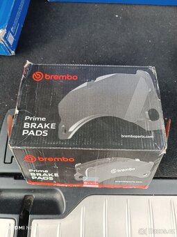 Brzdy přední na BMW X5,GT5 - 2