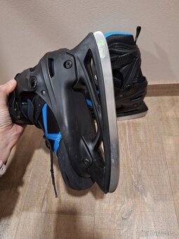 Lední brusle 33-36 - 2