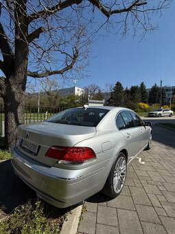 BMW 740i v8 E65 2maj 114tkm servisna kniha - 2