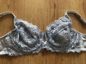 Podprsenka 70C - 2
