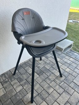 Dětská jídelní židlička - 2