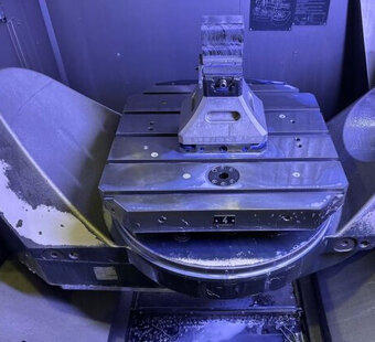 Soustruhy - CNC  TM 6 - 2