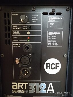 rcf-312 А RCF ART Seriesa 312 А Itálie. modré logo. аktivní - 2