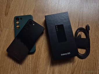 Samsung S23 256 GB, černý, v záruce - 2