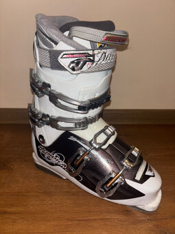 Dámské lyže BLIZZARD 155cm + lyžařské boty NORDICA 26,5cm - 2