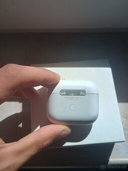 Pouzdro pro AirPods s Magsafe lightning - 2