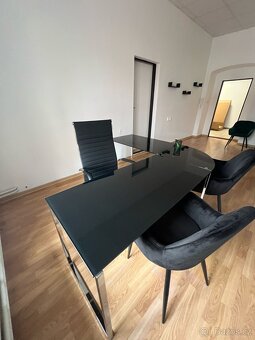 Skleněný rohový stůl 160 x 180 x 60 cm - 2