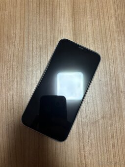 iPhone XR - 2