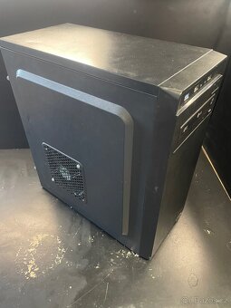 Stolní pc i3 9100f 32gb ram - 2