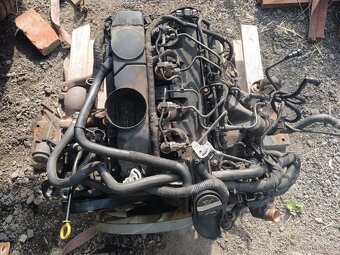 Motor 2.4 85kw Ford transit mk7 - 2