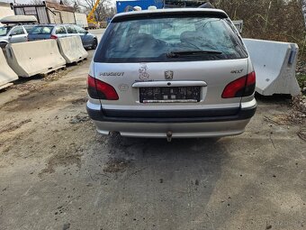 Peugeot 406 combi 1.9 TD - přetržený rozvodový řemen - 2