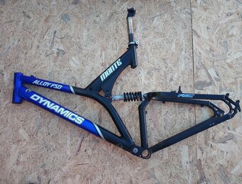 Celoodpružený rám Dynamics Alloy FSD, 21.5"/26" - 2