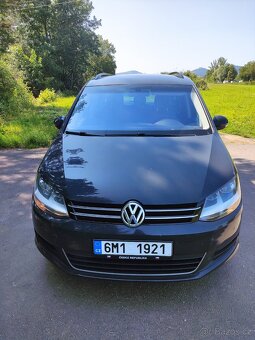 Prodám Volkswagen Sharan 2.0 TDI r.v. 2014 103 kw, - 2