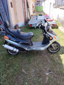 Skutr JM Star 150 - 2