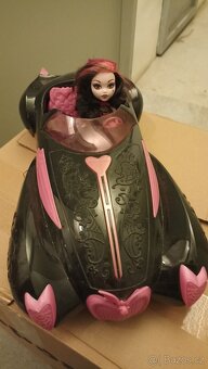 Monster High Draculaura s Autem - 2