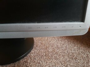 Monitor Samsung SyncMaster 2243 - 2