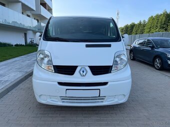 RENAULT TRAFIC 2.5DCI 146PS LONG 6 MÍST R.V.2011 - 2