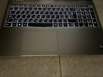 UltraBook Dell Latitude 5520 i7 1185G7-15.6"-SSD 512GB-16GB - 2