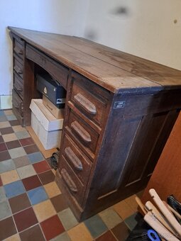 Prodám dubový stůl - 2