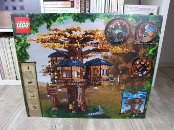 LEGO Ideas 21318 - Dům na stromě - 2