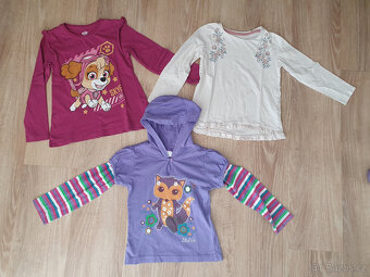 Oblečení holčička - velikost 104 - 2