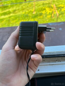 Airsoftová nabíječka na akumulátor Ni-MH - 2