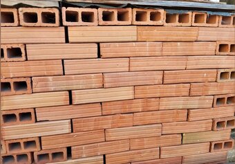 cihly duté dvouděrové 6 kč / ks - 2